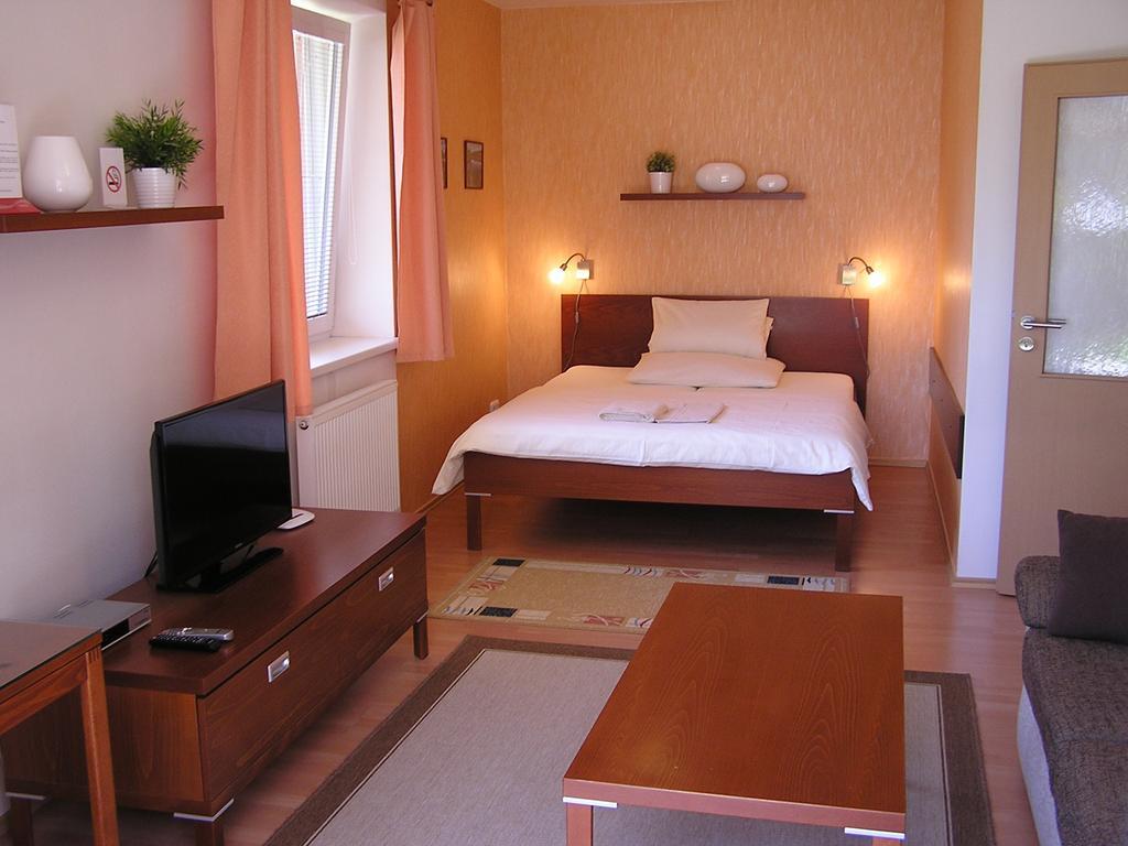 Gonda Apartments Hradec Králové Extérieur photo