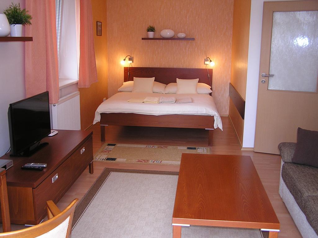 Gonda Apartments Hradec Králové Extérieur photo