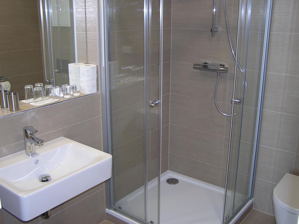 Gonda Apartments Hradec Králové Extérieur photo